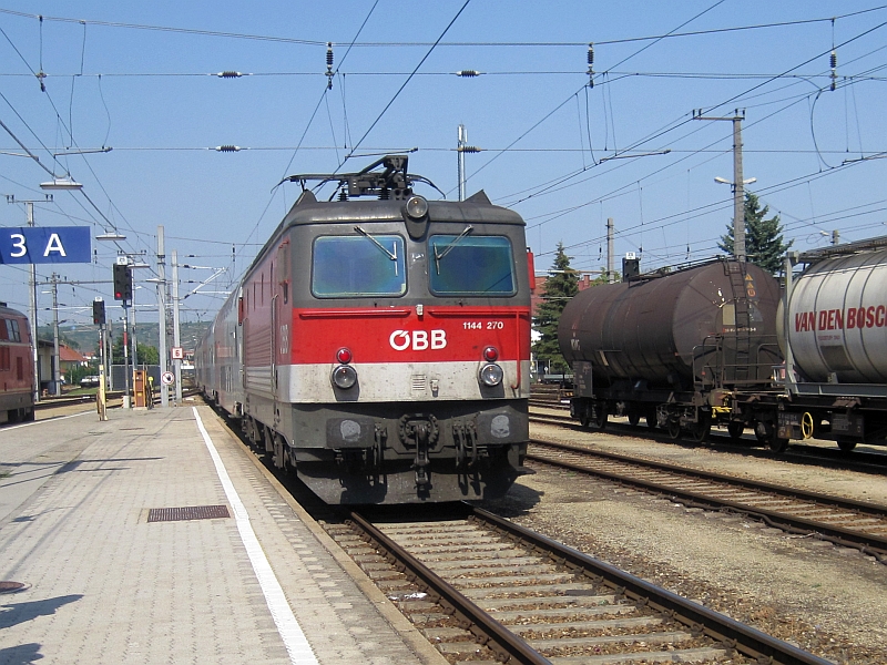ÖBB-RegionalExpress (REX) in Krems