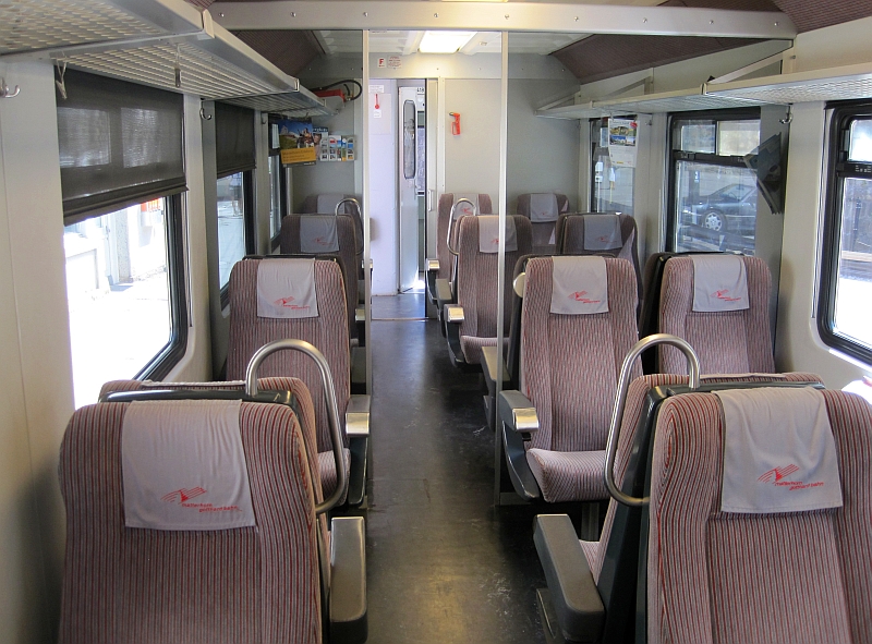 Innenraum 1. Klasse im Regionalzug der Matterhorn Gotthard Bahn (MGB)