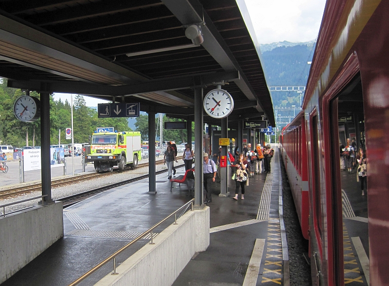 Halt in Klosters mit Tanklöschfahrzeug 3 (TLF 3)