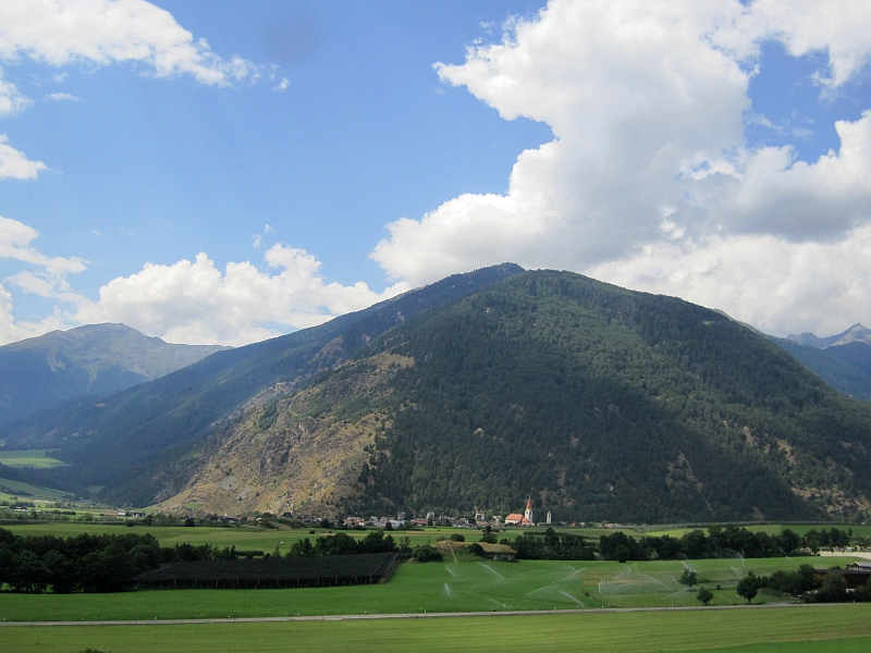 Fahrt durch das Vinschgau