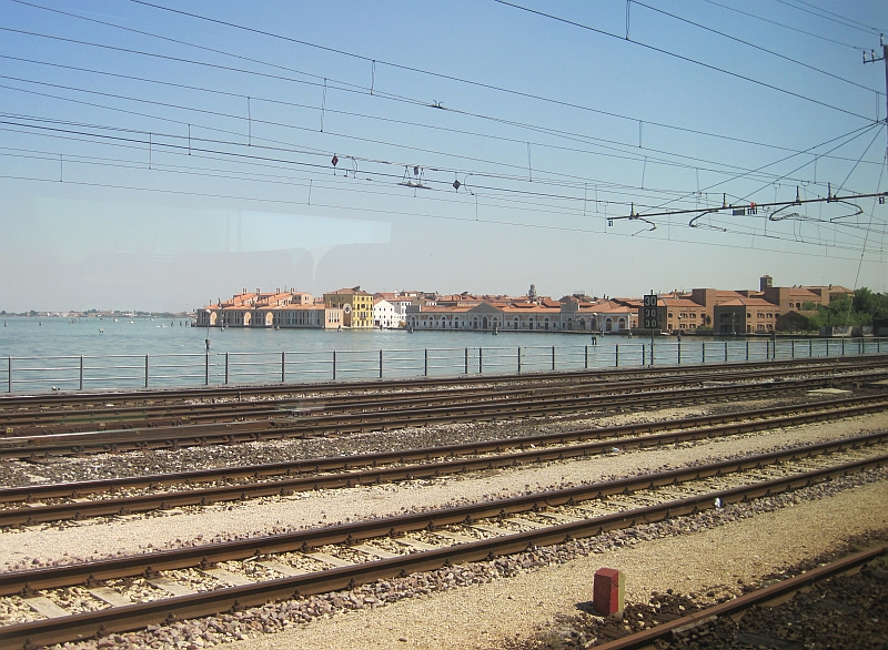 Fahrt über die Ponte della Libertà