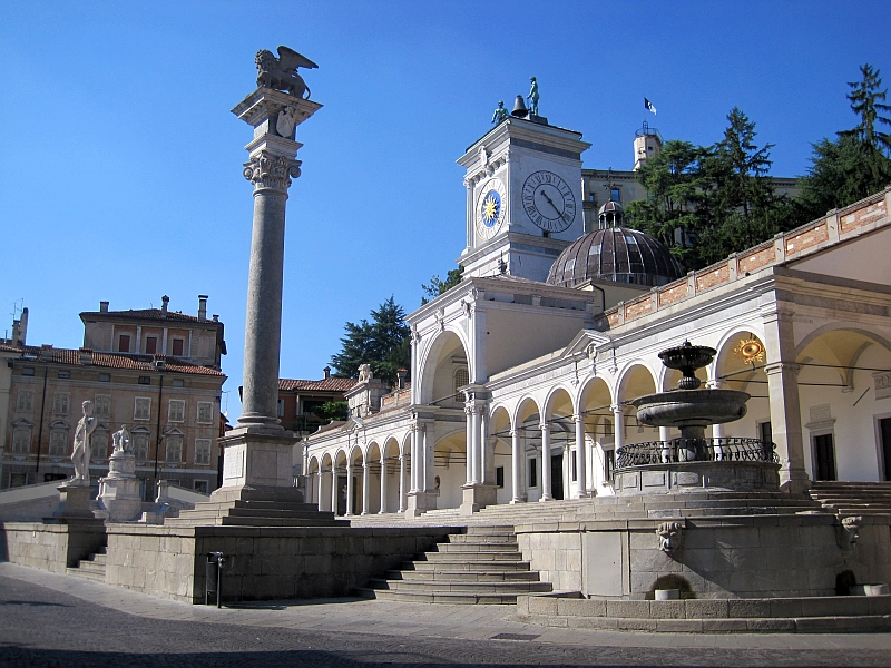 Loggia di San Giovanni am Piazza della Libertá Udine