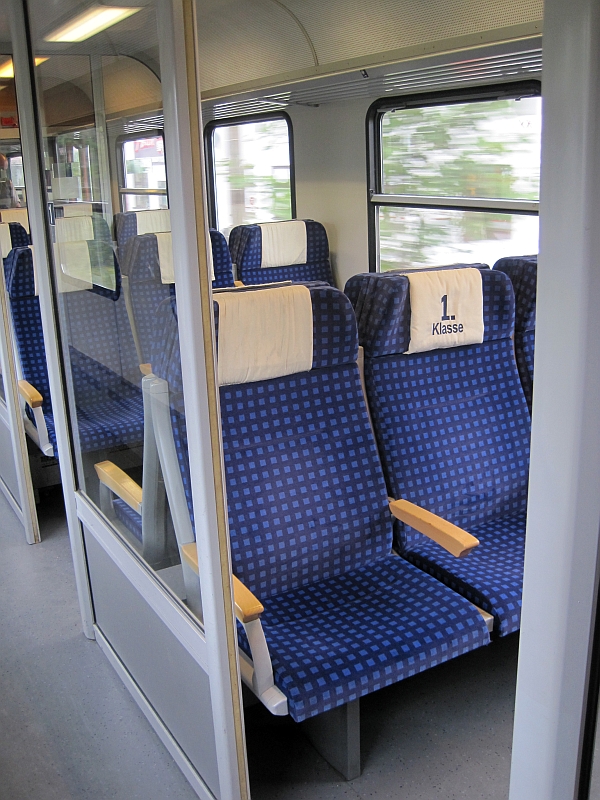 1. Klasse im n-Wagen auf der Mittenwaldbahn