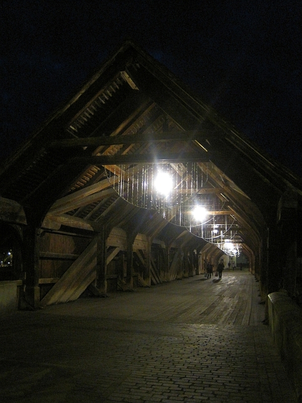 Holzbrücke über die Aare in Olten
