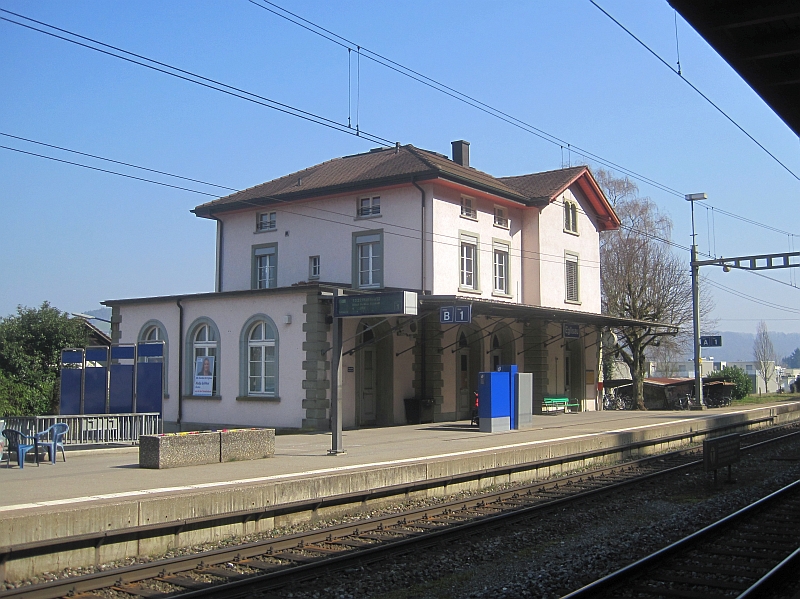 Bahnhofsgebäude Eglisau