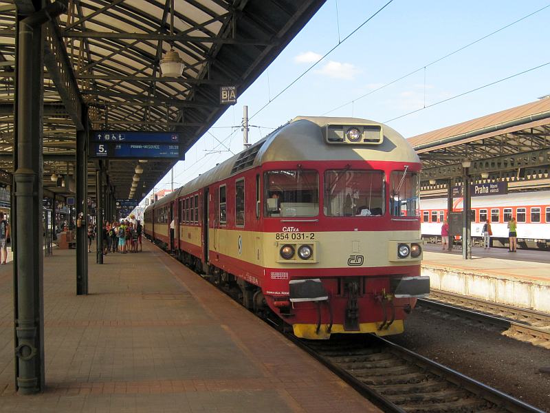 Dieseltriebwagen ČD-Baureihe 854