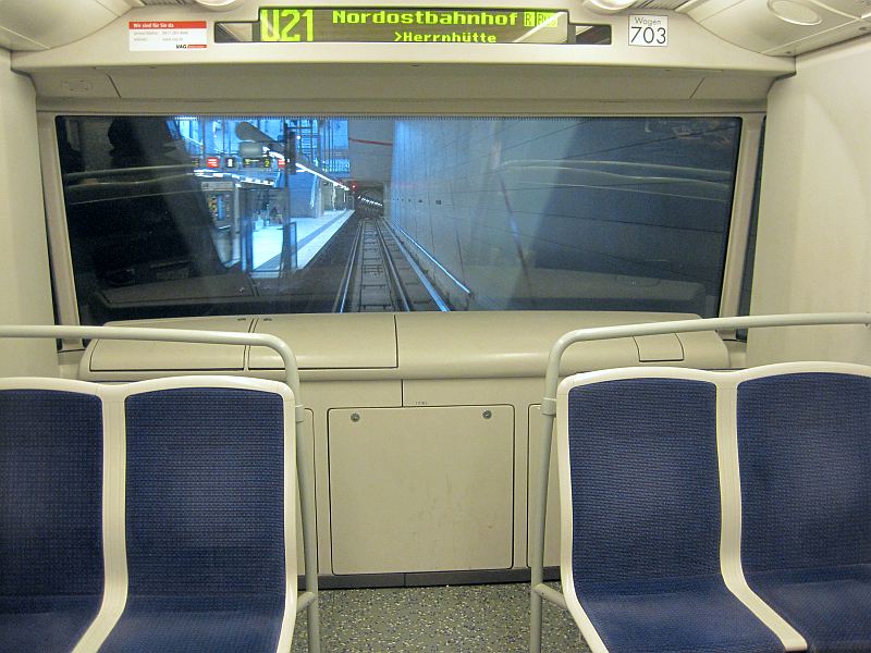 Mitfahrt in der fahrerlosen U-Bahn Nürnberg