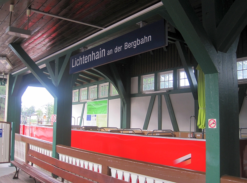 Bahnhofsschild Lichtenhain