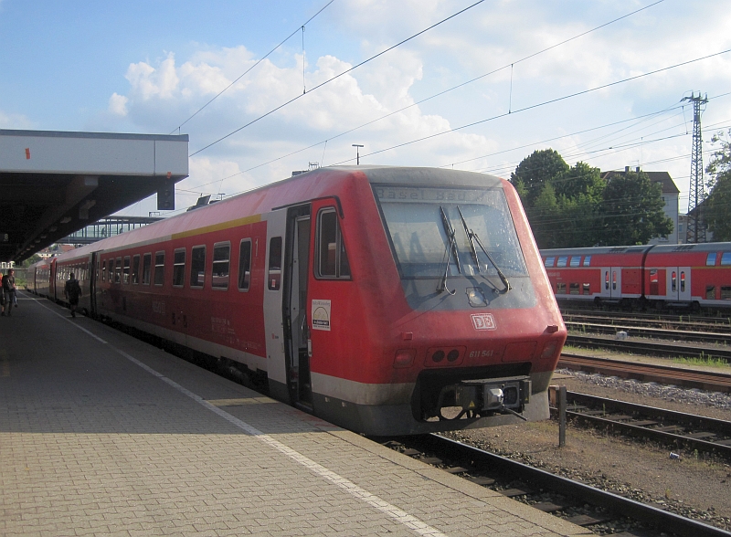 Dieseltriebwagen der Baureihe 611 in Ulm
