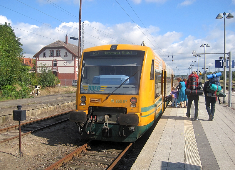 Dieseltriebwagen 'Regio-Shuttle' der ODEG in Neustrelitz