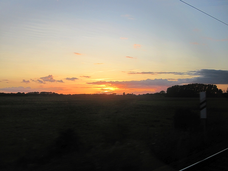 Sonnenuntergang auf der Fahrt von Pasewalk nach Stralsund