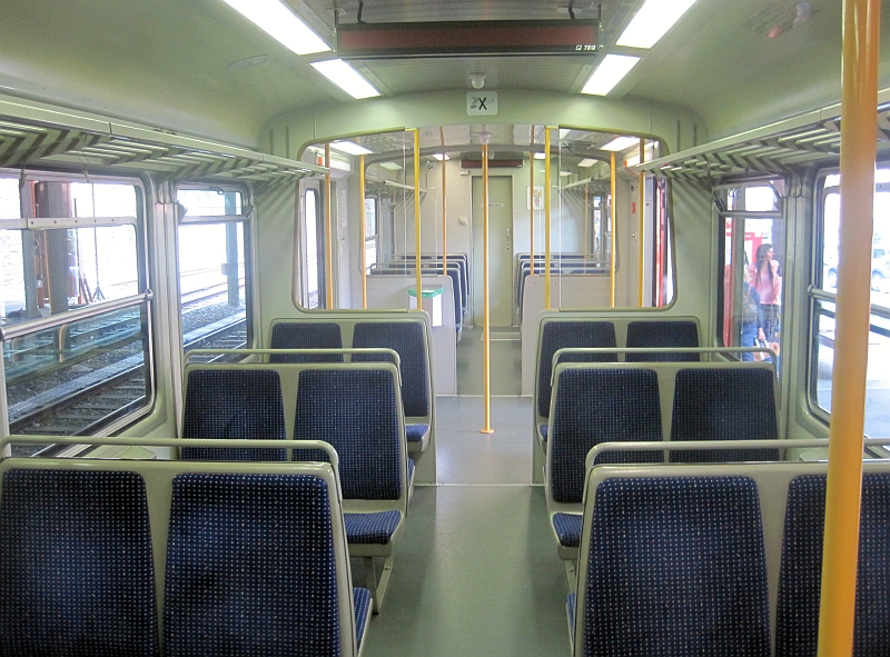 Innenbild Zug der Lugano-Ponte Tresa-Bahn (FLP)