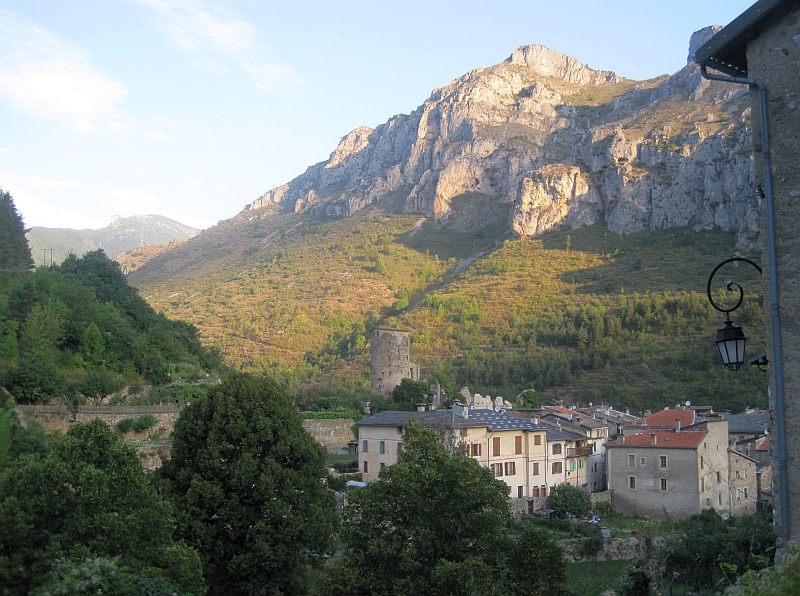 Rundturm des Château Lascaris La Brigue