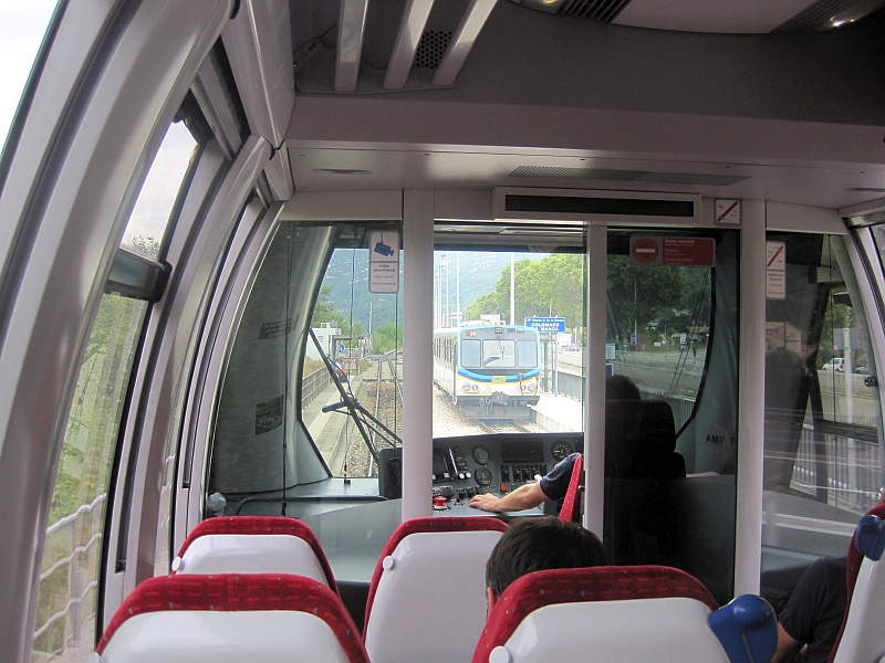 Führerstand und Streckenblick im AMP 800