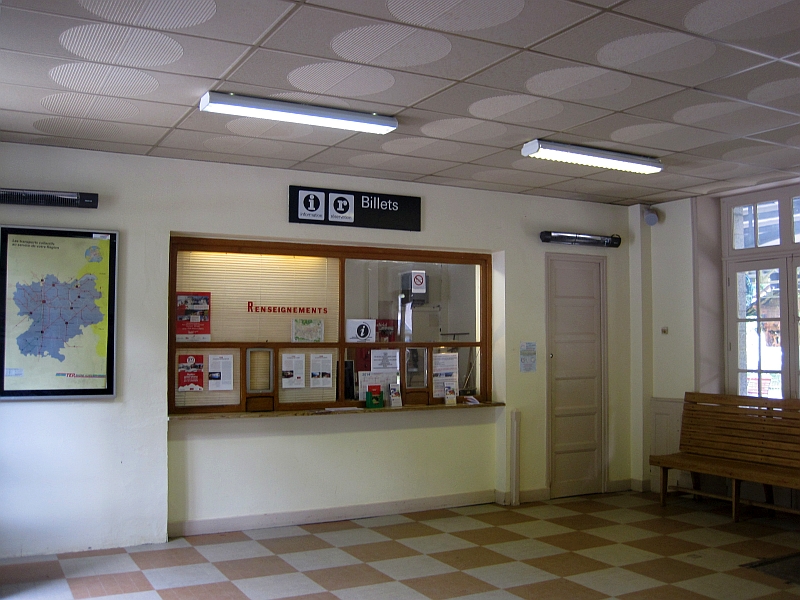 Fahrkartenschalter im Bahnhof Vallorcine