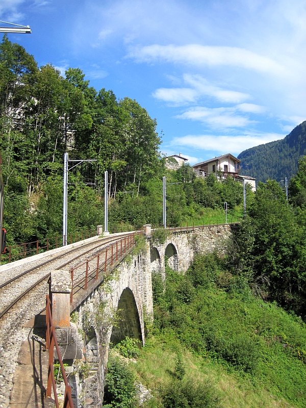 Fahrt durch das Trient-Tal