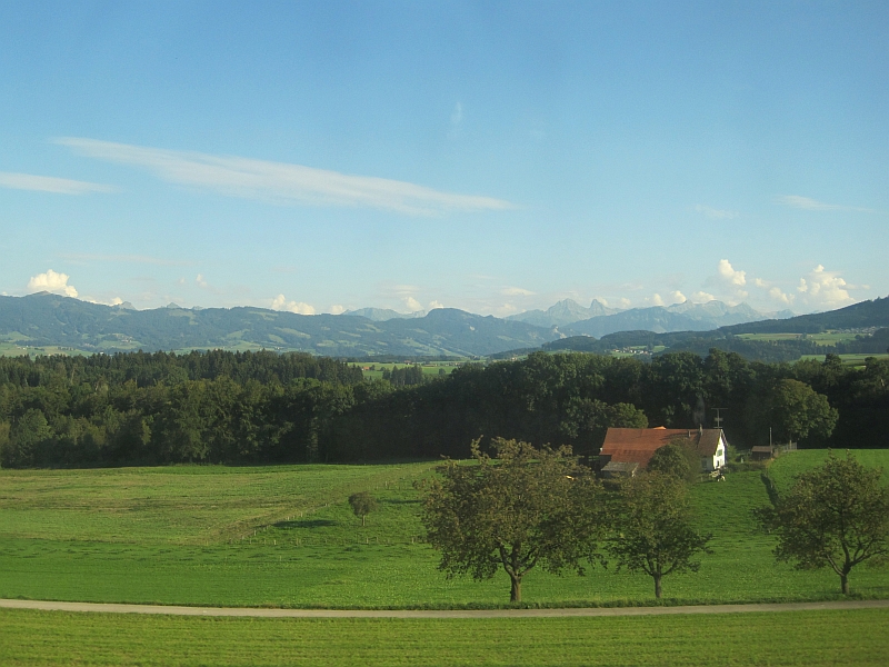 Fahrt durch das Schweizer Mittelland