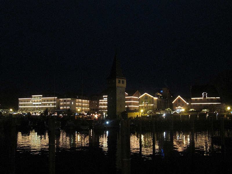 Lindauer Hafenweihnacht am Mangenturm