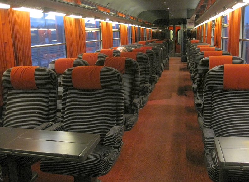 Erste Klasse im Intercité-Zug der SNCF