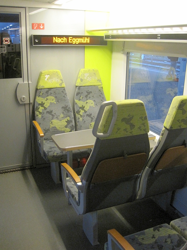 1. Klasse im Alstom Coradia Continental (ET 440) von agilis
