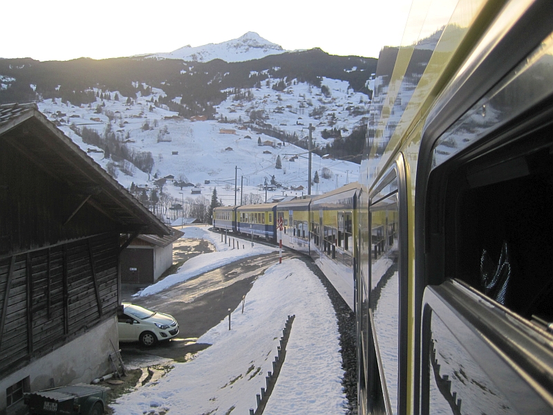 Fahrt mit der BOB von Grindelwald nach Interlaken