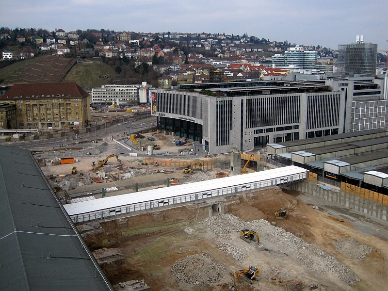 Blick vom Bahnhofsturm auf die Baustelle von Stuttgart 21