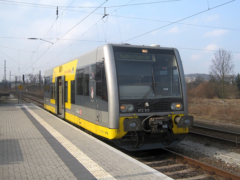 Dieseltriebwagen DWA LVT/S (Baureihe 672) in Naumburg