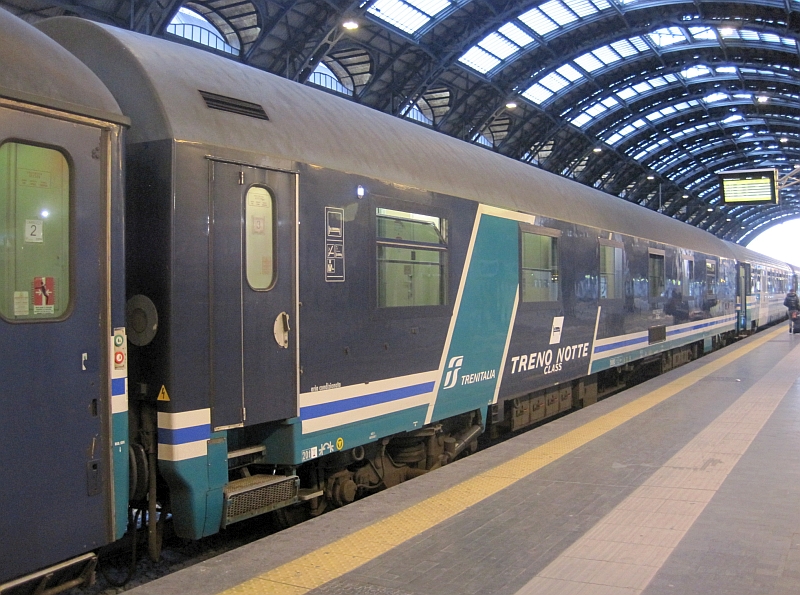 Schlafwagen im Intercitynotte (ICN) von Mailand nach Syrakus