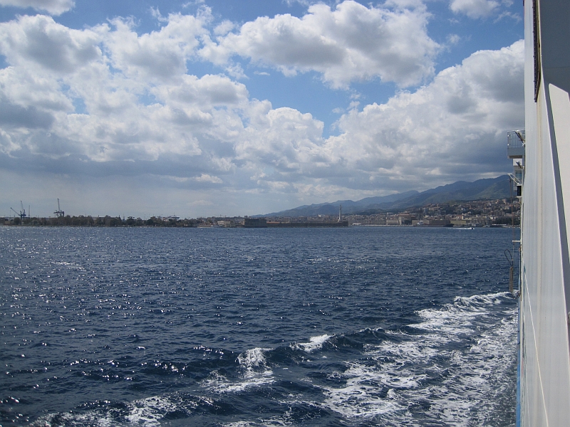 Hafeneinfahrt von Messina