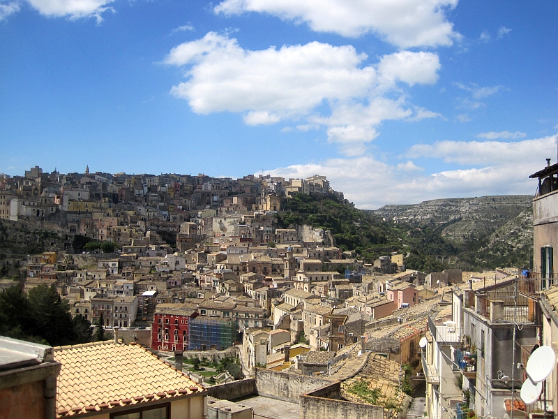Blick über die Dächer von Ragusa