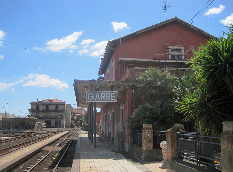 Bahnhof Giarre der Ferrovia Circumetnea