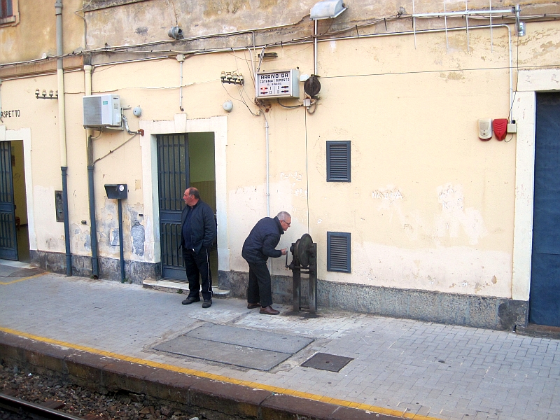 FCE-Bahnhof Paterno