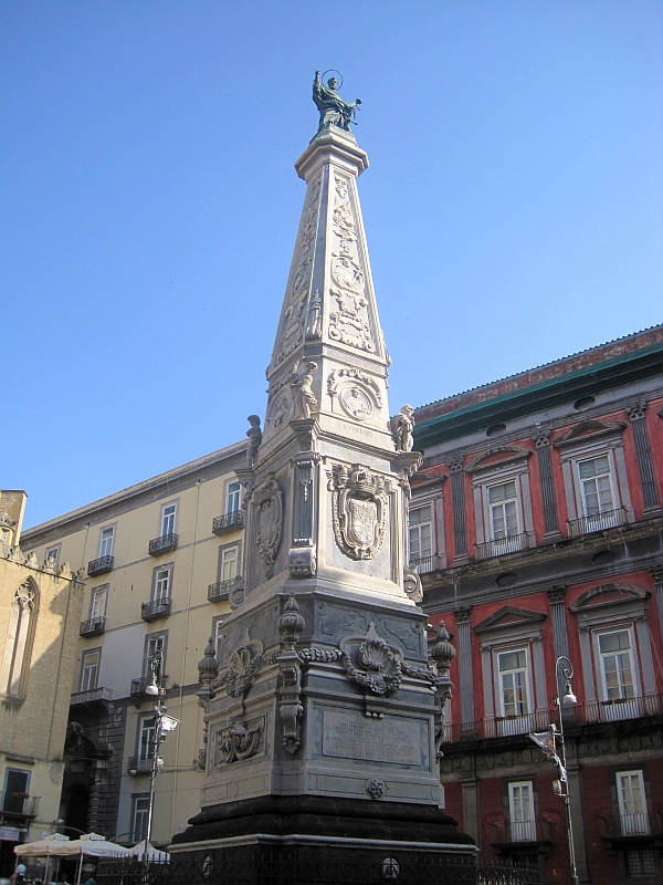 Obelisco di San Domenico Neapel