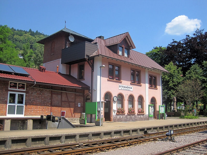 Bahnhof Ottenhöfen