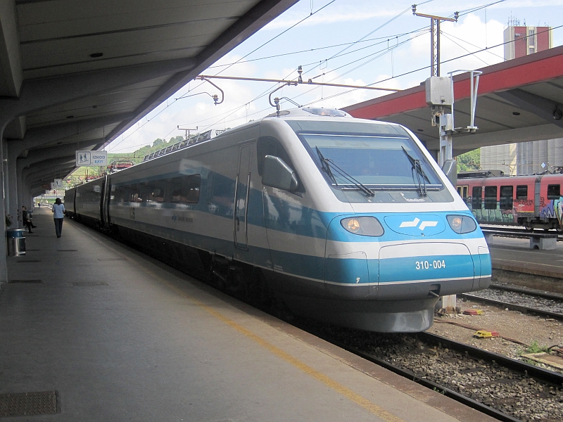 Pendolino-Zug als InterCity Slovenia in Maribor
