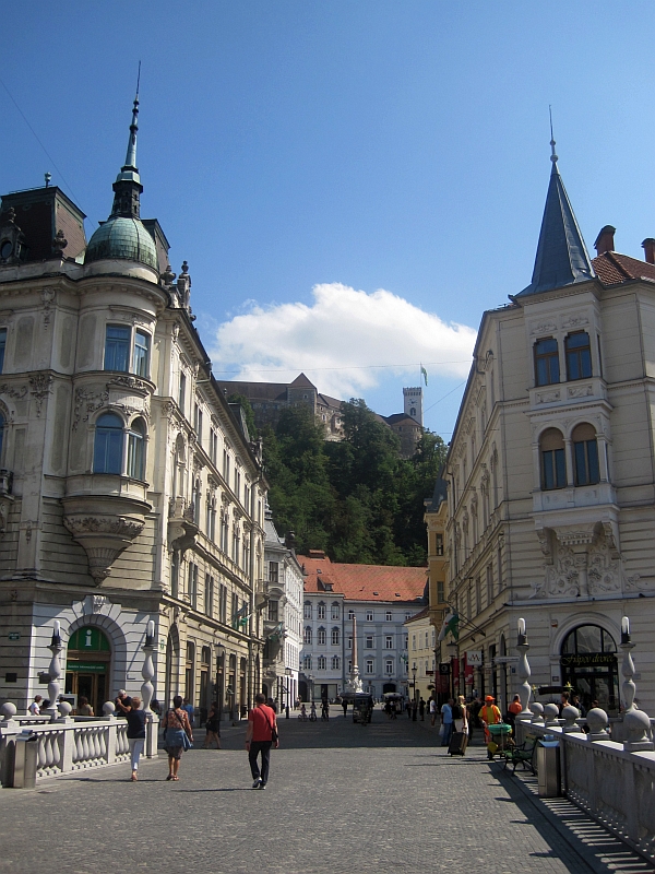 Zentrum von Ljubljana mit Blick zur Burg