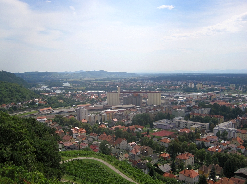 Bahnanlagen von Maribor vom Aussichtspunkt Piramida gesehen