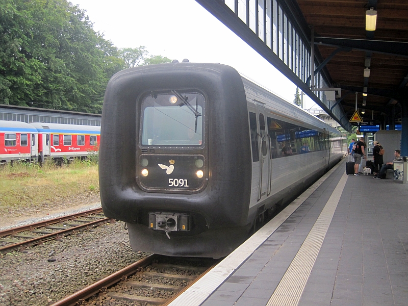 IC3-Triebzug nach der Ankunft in Flensburg