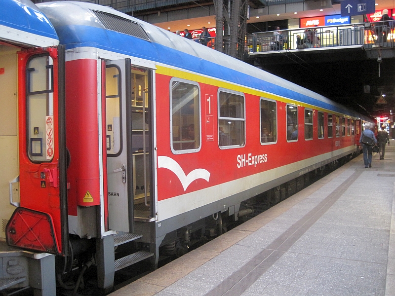 Schleswig-Holstein-Express nach der Ankunft in Hamburg