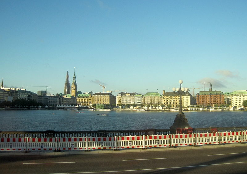 Blick auf die Binnenalster in Hamburg
