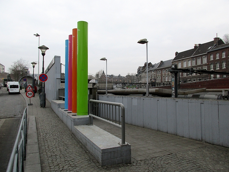 Zugang zum Bahnhof Liège-Palais