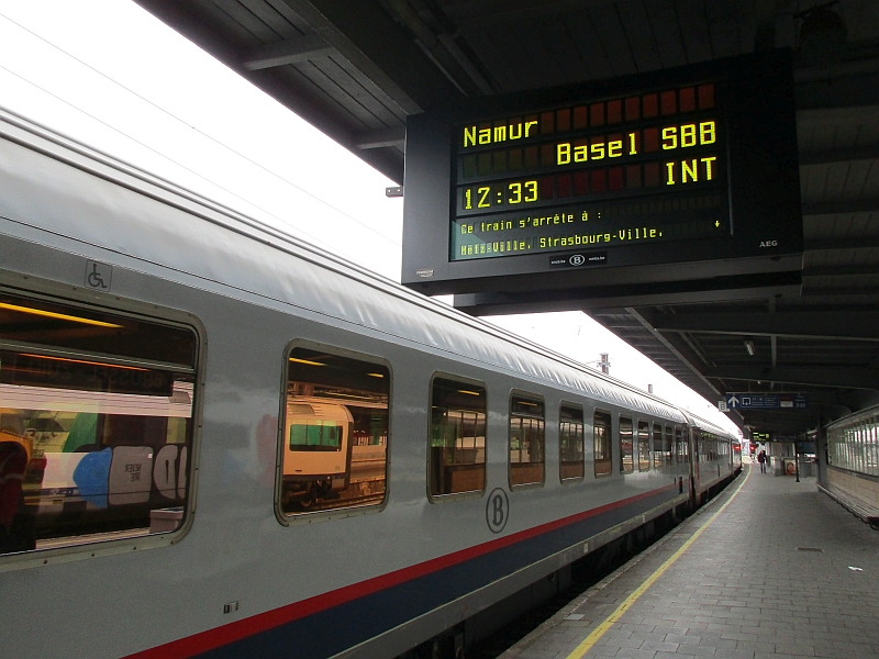 Zug 'Iris' im Bahnhof Bruxelles-Midi