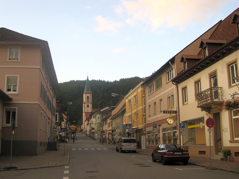 Innenstadt von Zell mit Stadtpfarrkirche
