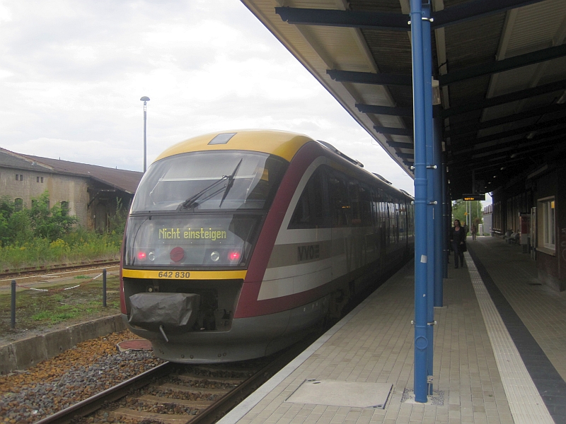 Desiro der SBS im Bahnhof Kamenz