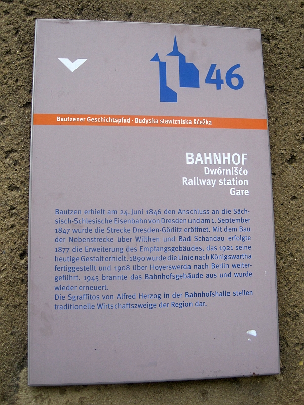 Informationstafel zur Geschichte des Bahnhofs Bautzen