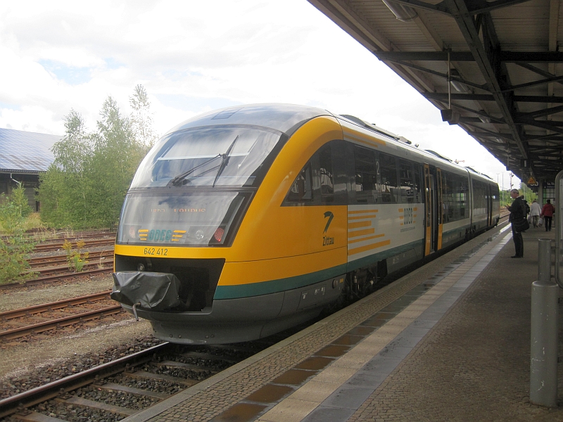 Desiro-Triebwagen der ODEG nach der Ankunft in Zittau