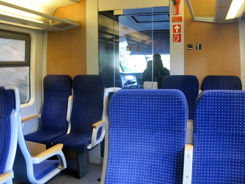 Innenbild Erste Klasse im Desiro-Triebzug der SBS