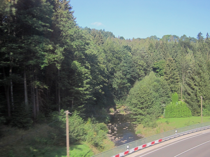 Fahrt entlang der Müglitz