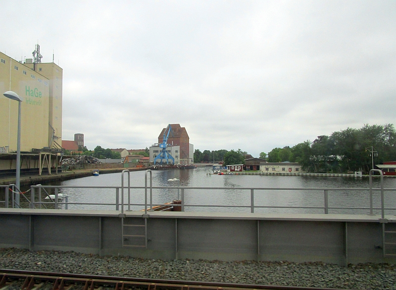 Fahrt über die Peene in Anklam