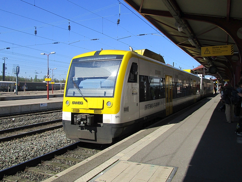Regioshuttle der SWEG im Bahnhof Straßburg
